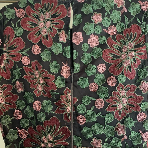 NWT RW &CO beautiful Black embroidery cocktail dress - Picture 6 of 7